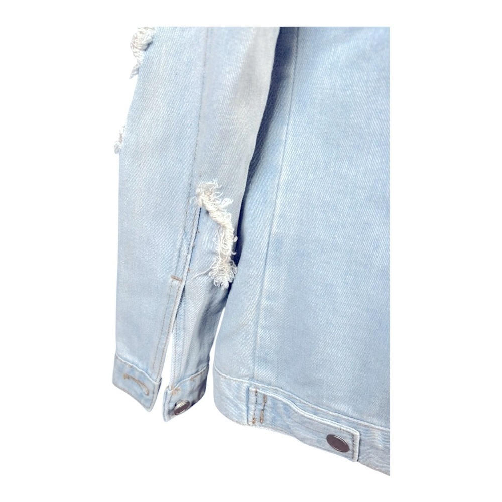 FASHION NOVA Distressed Light Blue Denim Jacket size XS oversized pre-loved - Picture 10 of 14
